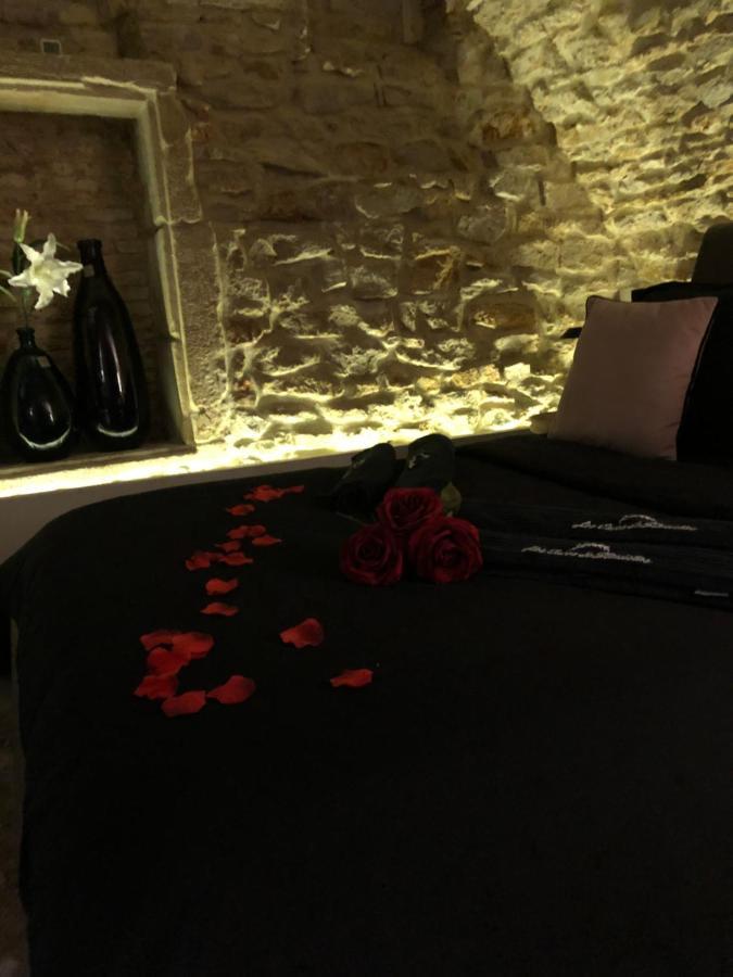 Jaccuzi & Spa Des Caves Stanislas Nancy Bagian luar foto